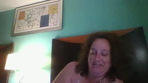 Crystal online show from 9, 4, 2026