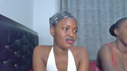 Snapshot of godess_lunah chatting on 7, 6, 2026 godess_lunah online show from 7, 6, 2026