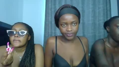Snapshot of godess_lunah chatting on 11, 6, 2026 godess_lunah online show from 11, 6, 2026