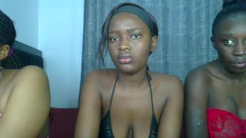 Snapshot of godess_lunah chatting on 22, 6, 2026 godess_lunah online show from 22, 6, 2026