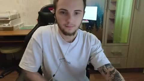 Snapshot of golden_boyyy21 chatting on 30, 6, 2026 Golden boyyy21 online show from 30, 6, 2026