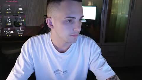 Snapshot of golden_boyyy21 chatting on 6, 7, 2026 Golden boyyy21 online show from 6, 7, 2026