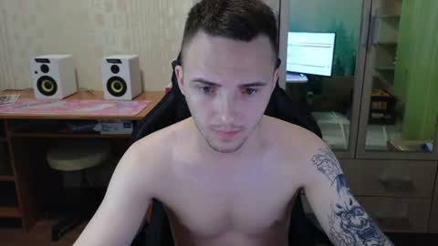 Snapshot of golden_boyyy21 chatting on 10, 7, 2026 Golden boyyy21 online show from 10, 7, 2026
