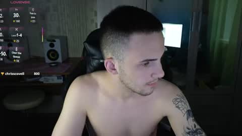 Snapshot of golden_boyyy21 chatting on 12, 7, 2026 Golden boyyy21 online show from 12, 7, 2026
