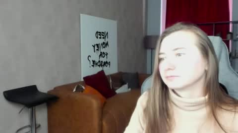 Snapshot of golden_dragones chatting on 26, 4, 2026 Gloria online show from 26, 4, 2026