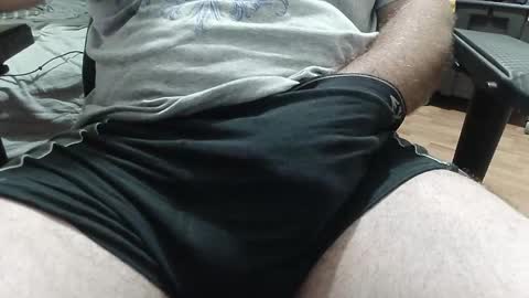 Snapshot of goldenboy_69_69 chatting on 3, 11, 2025 GoldenBoy69 online show from 3, 11, 2025