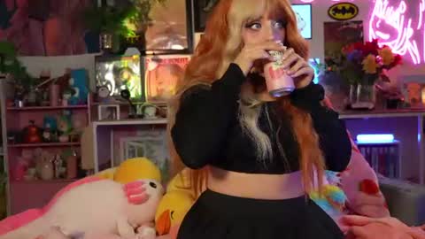 Snapshot of goldengoddessxxx chatting on 18, 6, 2026 Sammy online show from 18, 6, 2026