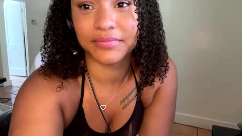 GoldenPuss online show from 23, 9, 2025