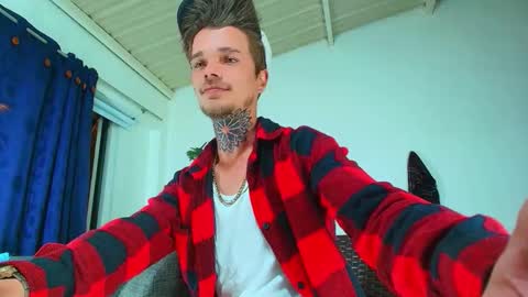 Goldy Loyal93 online show from 18, 9, 2025