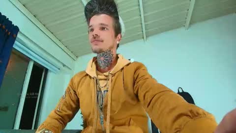 Goldy Loyal93 online show from 18, 10, 2025