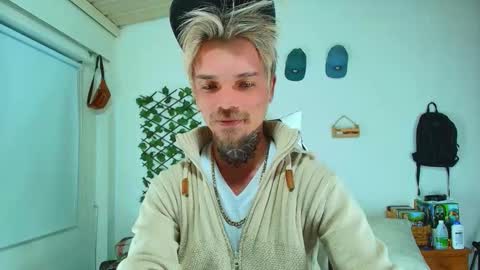 Goldy Loyal93 online show from 15, 2, 2026