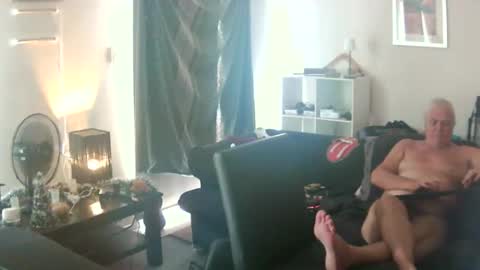 goldyguy011 online show from 4, 2, 2026