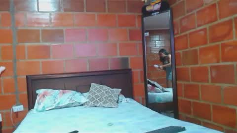 Snapshot of golositha26 chatting on 5, 1, 2025 Valentina online show from 5, 1, 2025