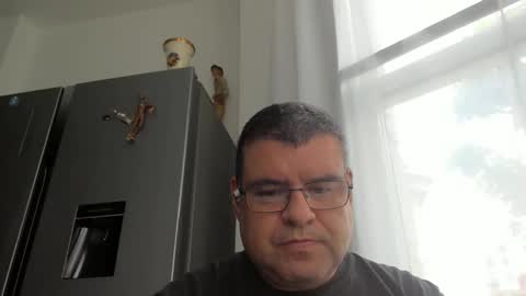 gomezgonz5 online show from 17, 10, 2025