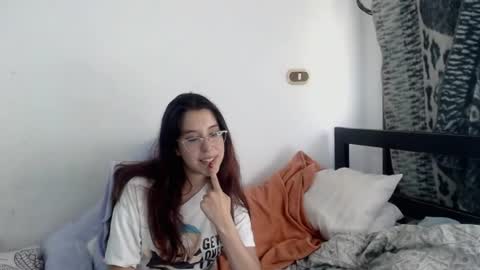 Snapshot of good_vibes4 chatting on 13, 7, 2026 good_vibes4 online show from 13, 7, 2026
