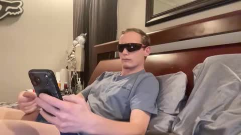 Snapshot of goodlayga chatting on 7, 6, 2026 goodlayga online show from 7, 6, 2026