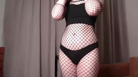 Yulia 24  online show from 25, 2, 2026