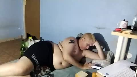 Snapshot of gorak32 chatting on 12, 6, 2026 GoraK online show from 12, 6, 2026