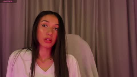 Rose  online show from 20, 2, 2025