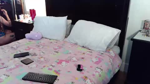 gothbaby305 online show from 20, 4, 2026