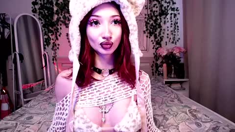 Snapshot of gothdesss chatting on 16, 12, 2024    online show from 16, 12, 2024