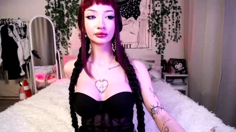 Snapshot of gothdesss chatting on 24, 1, 2025    online show from 24, 1, 2025