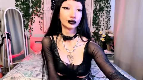 Snapshot of gothdesss chatting on 11, 3, 2025    online show from 11, 3, 2025