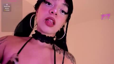 Violet online show from 29, 5, 2026