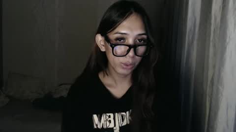 HoneyGrace online show from 23, 3, 2026