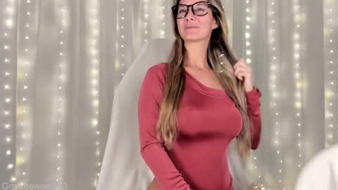 Snapshot of graciously3333 chatting on 1, 2, 2026 Grace online show from 1, 2, 2026