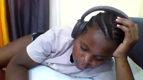 grannylover_ online show from 6, 11, 2025