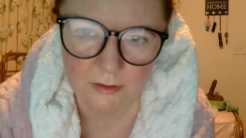 Snapshot of grateful42day chatting on 16, 7, 2026 grateful42day online show from 16, 7, 2026