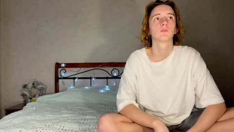 Gray and Milly online show from 20, 12, 2024