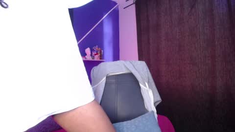 greeicy_love2 online show from 15, 1, 2025