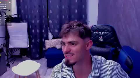 Snapshot of greekgod199 chatting on 7, 6, 2026 greekgod199 online show from 7, 6, 2026
