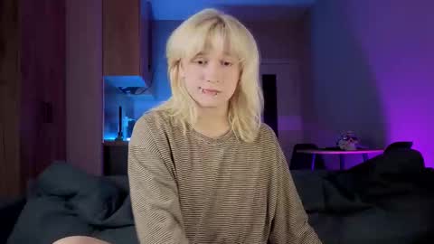 Greg-independent model online show from 21, 9, 2025