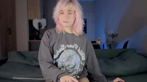 Snapshot of gregory_byyrd chatting on 4, 3, 2026 Greg-independent model online show from 4, 3, 2026