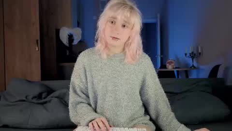 Snapshot of gregory_byyrd chatting on 12, 3, 2026 Greg-independent model online show from 12, 3, 2026