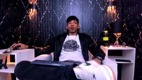 GregorySforza online show from 1, 11, 2025