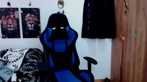 griego01 online show from 6, 12, 2024