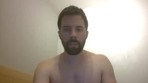 grimpeurdu74 online show from 12, 11, 2025