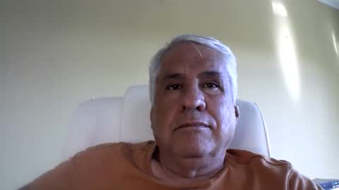 Snapshot of grisa01 chatting on 24, 10, 2025 grisa01 online show from 24, 10, 2025