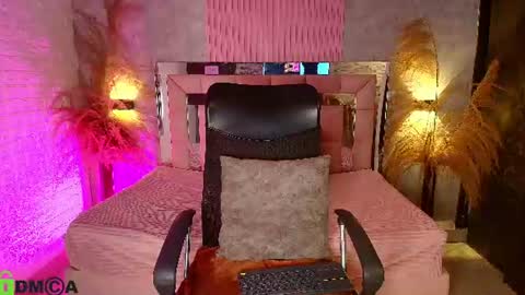 Snapshot of griselle_rousse chatting on 17, 7, 2026 online show from 17, 7, 2026