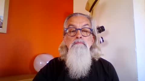 Grybear online show from 17, 10, 2025