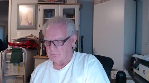 Snapshot of gspotlover1 chatting on 6, 6, 2026 Horny Daddy online show from 6, 6, 2026