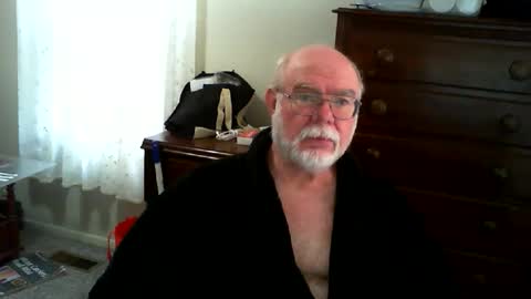 Snapshot of gtnolder60 chatting on 10, 5, 2026 Gary online show from 10, 5, 2026