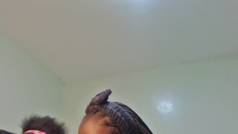 Snapshot of gud_lunah1 chatting on 22, 6, 2026 gud_lunah1 online show from 22, 6, 2026