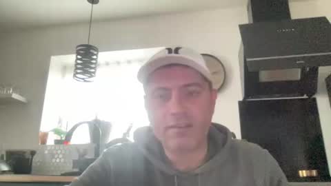 guil0 online show from 10, 1, 2026