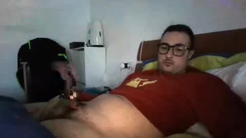 Snapshot of gullit93 chatting on 22, 3, 2026 gullit93 online show from 22, 3, 2026