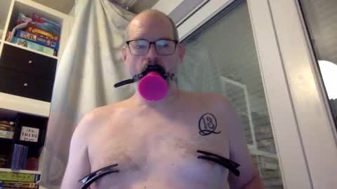 gummicasual online show from 17, 2, 2025